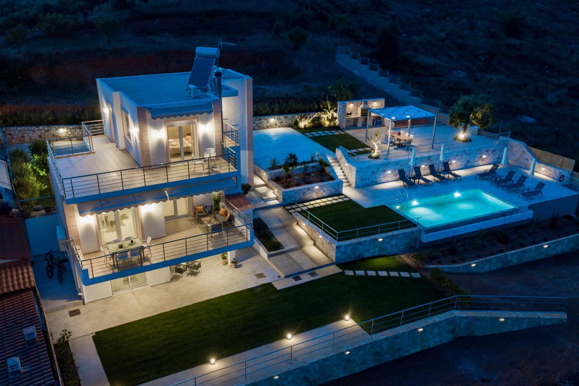 Villa Oasis Galatas  ภายนอก รูปภาพ